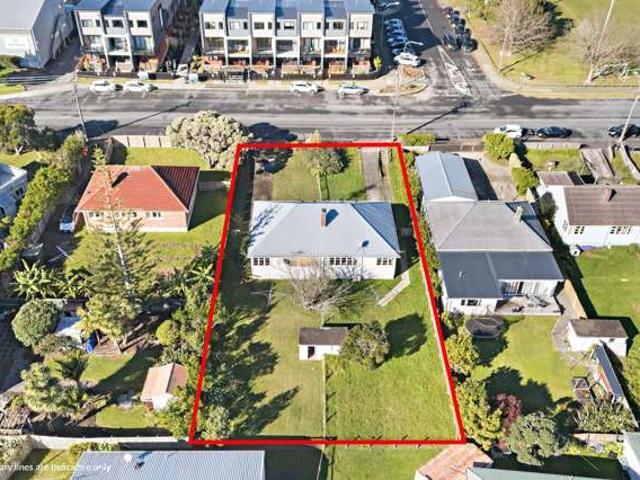 House for sale in Bayswater