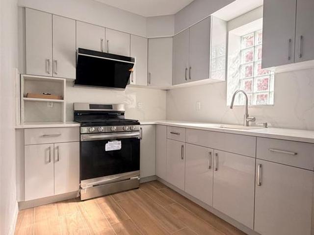 Condo for sale in Queens, Arverne