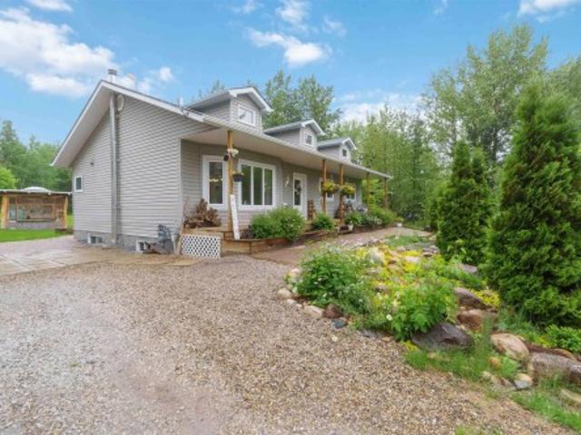 House for sale in Alberta
