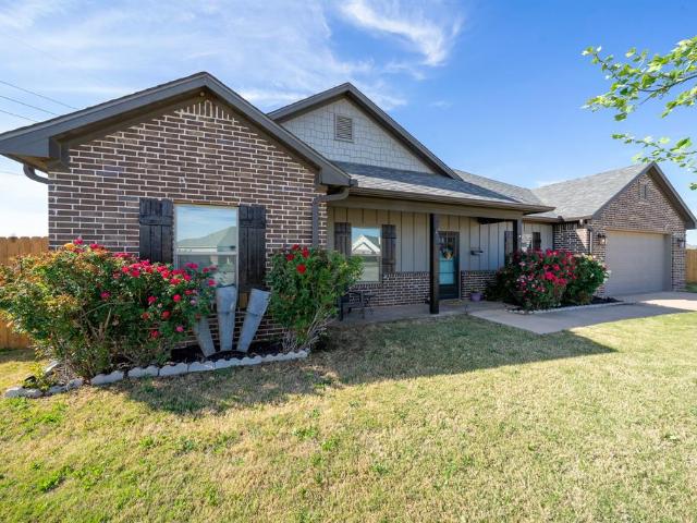 House for sale in Taylor, Texas