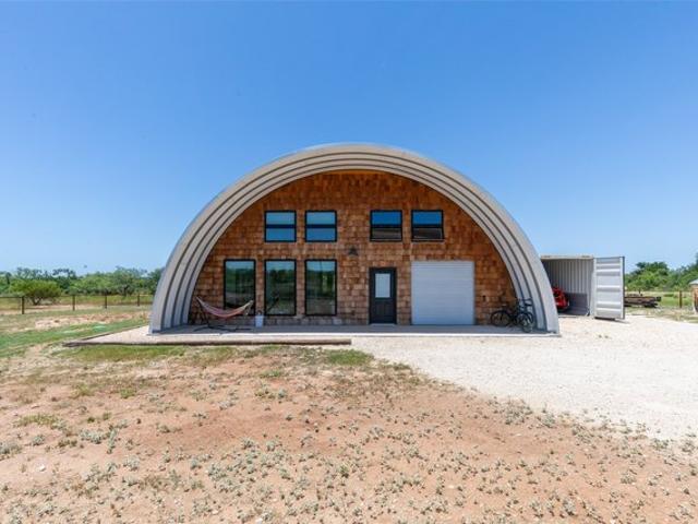 House for sale in Wingate, Texas