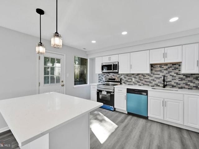 Townhouse for sale in Chester, Pennsylvania