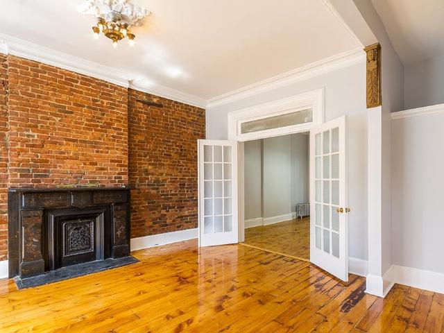 House for sale in Hudson, New Jersey