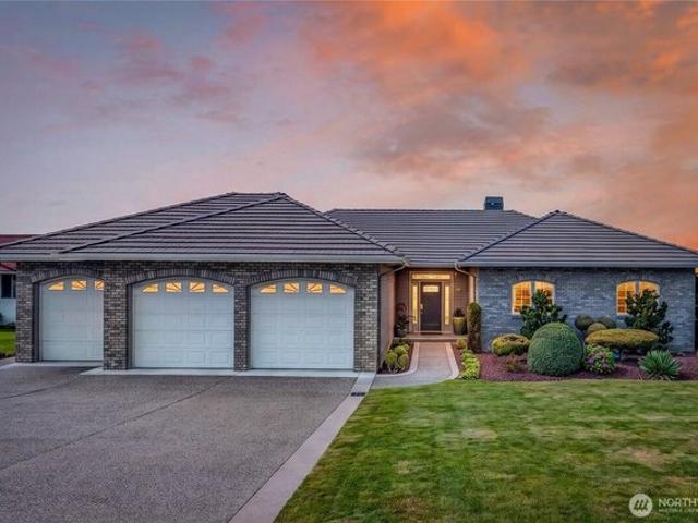 House for sale in Chelan, Washington