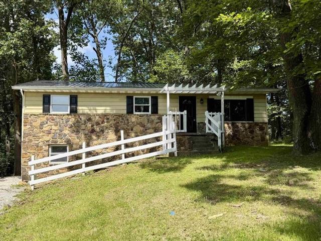 House for sale in Bedford, Indiana