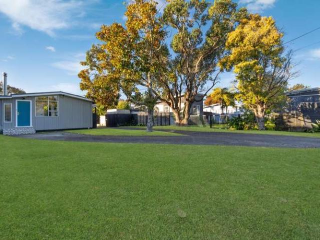 House for sale in Whangaparaoa