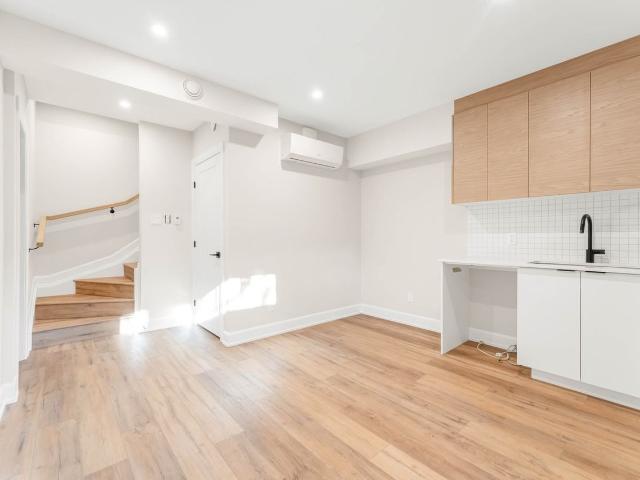 Apartment for rent in Mulhurst Bay, Ontario