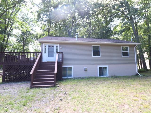House for sale in Beach Lake, Pennsylvania