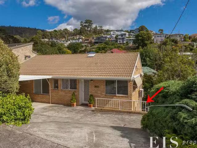 Apartment for rent in West Hobart