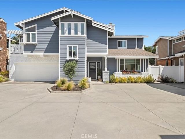 House for sale in Costa Mesa, California