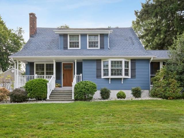 House for sale in Berkeley Heights, New Jersey
