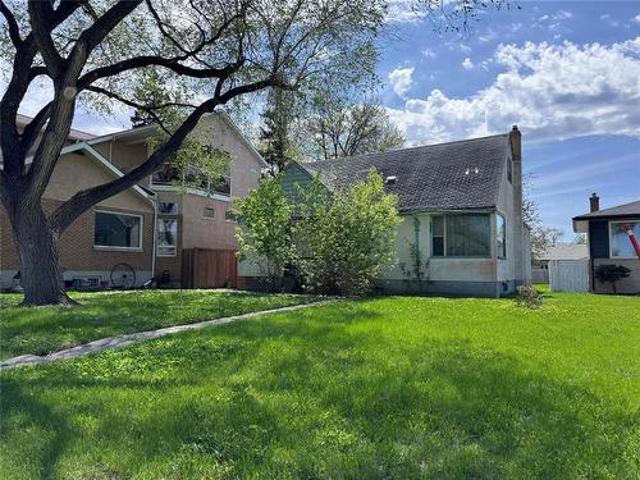 Land for sale in East St. Paul, Manitoba