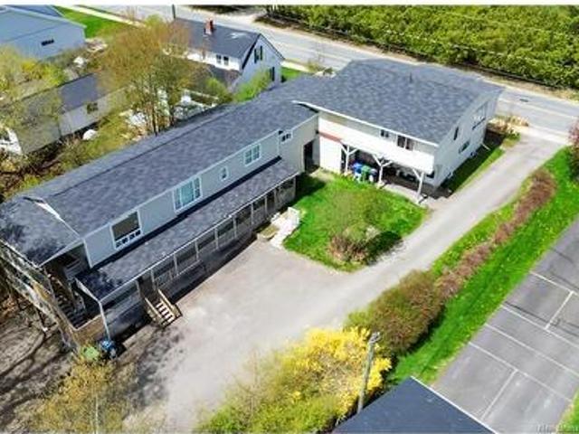 House for sale in Colonial Heights, City of Fredericton