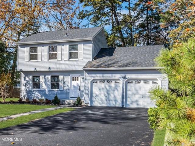 House for sale in Tuckerton, New Jersey