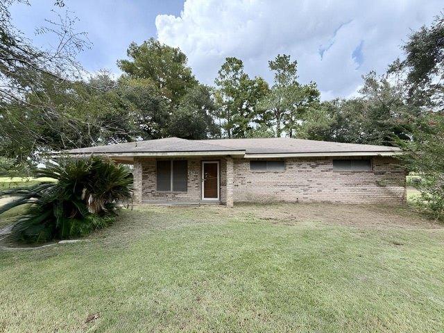 House for sale in Schriever