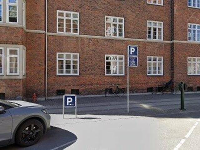 Lejlighed til salg i Frederiksberg C, Brøndby