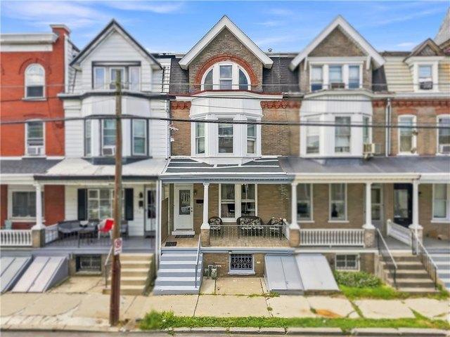 Townhouse for sale in Center City, Allentown