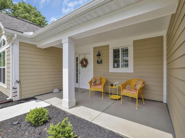 Condo for sale in Hebron