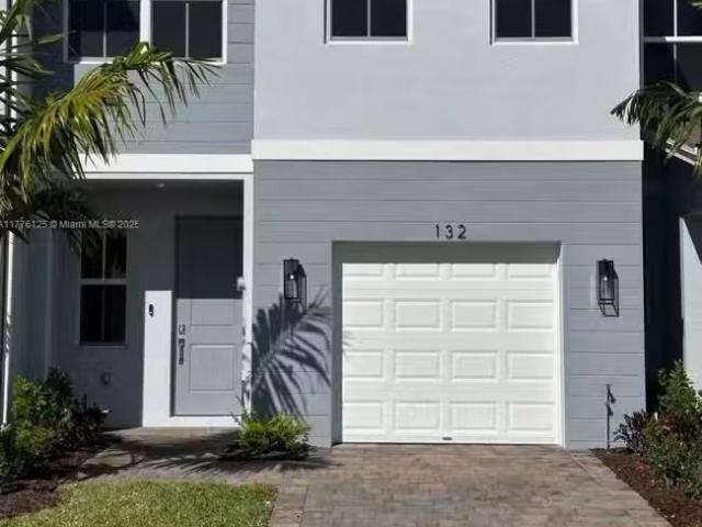 Condo for rent in Homestead