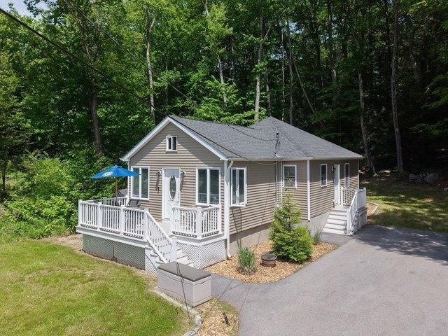 House for sale in Charlton, Massachusetts