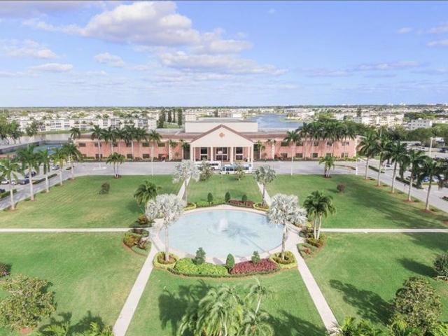 Condo for sale in Boca Raton, Florida