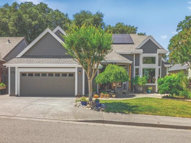 House for sale in Geyserville, California