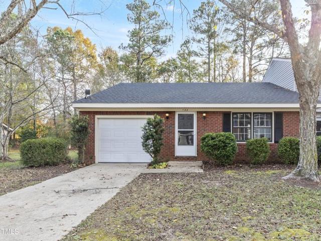 Townhouse for sale in Dunn, North Carolina