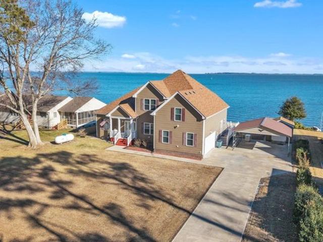 House for sale in Currituck, North Carolina