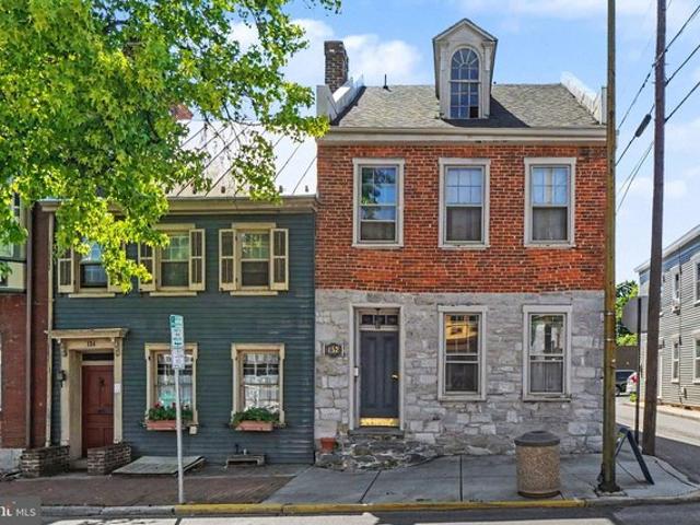 House for sale in Cumberland, Pennsylvania