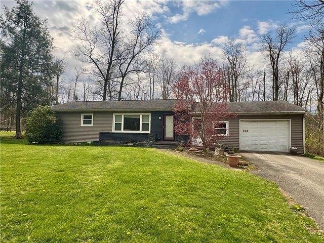 House for sale in Laughlintown, Pennsylvania