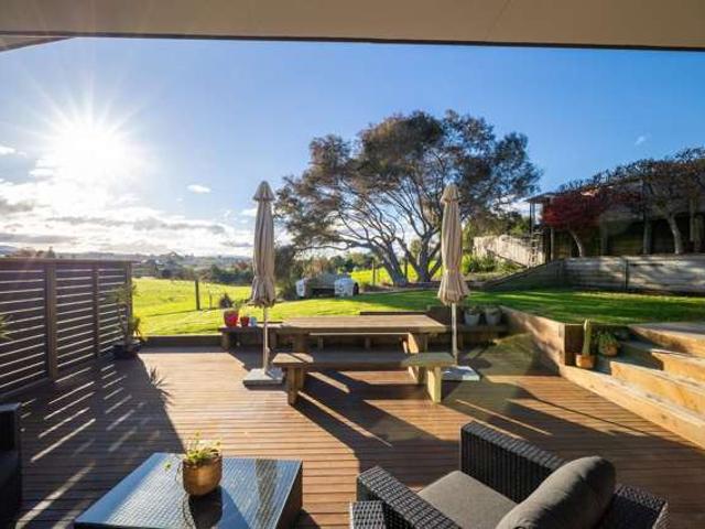 House for sale in Cable Bay, Nelson Bays
