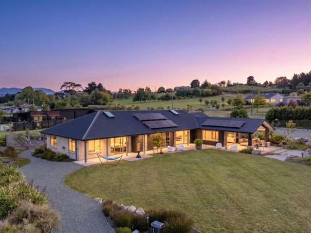 House for sale in Cable Bay, Nelson Bays