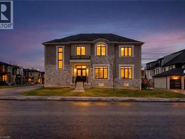 House for sale in Oakville, Ontario