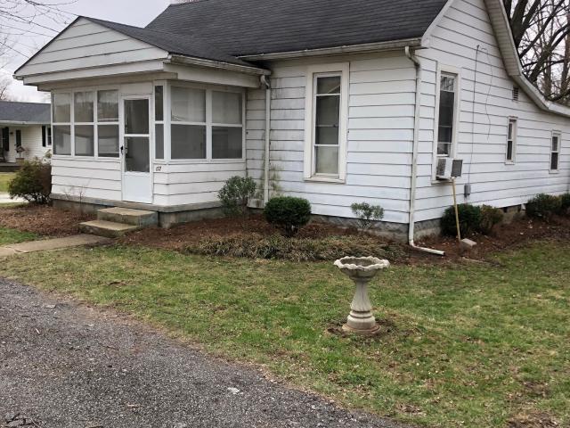 House for sale in Charlottesville, Indiana