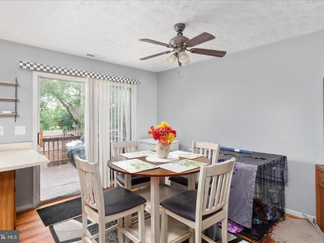 Townhouse for sale in Bunker Hill, West Virginia