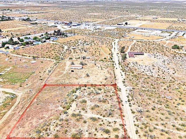 Land for sale in Pearblossom, California