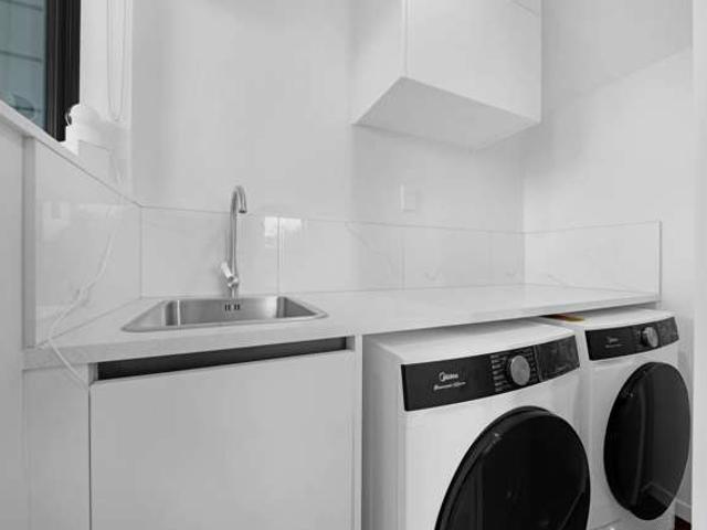Townhouse for sale in Manurewa