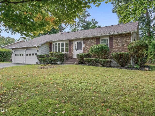 House for sale in Schonowe, Town of Rotterdam