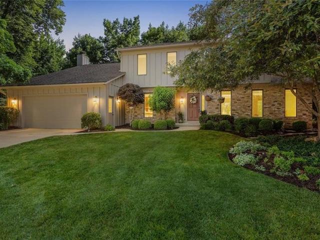 House for sale in Linn, Iowa