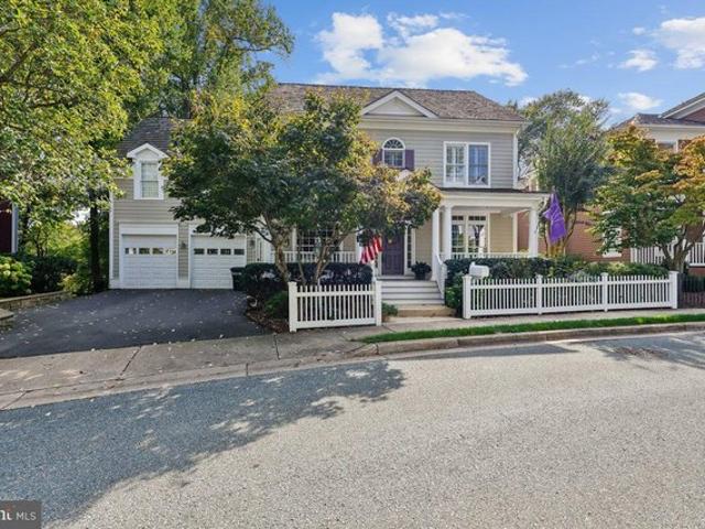 House for sale in Kentlands, Gaithersburg