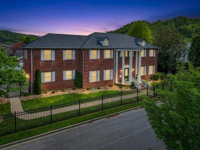 House for sale in Hagerhill, Kentucky