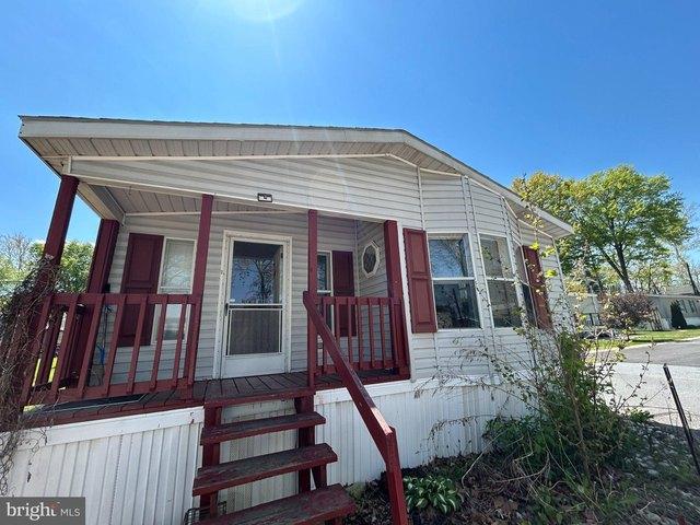 House for sale in Cumberland, Pennsylvania