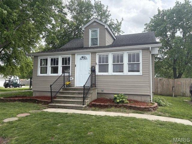 House for sale in Hartford, Illinois