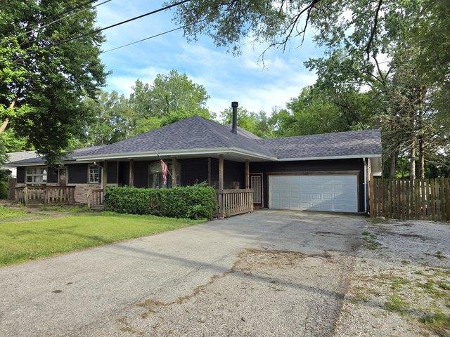 House for sale in New Lenox, Illinois