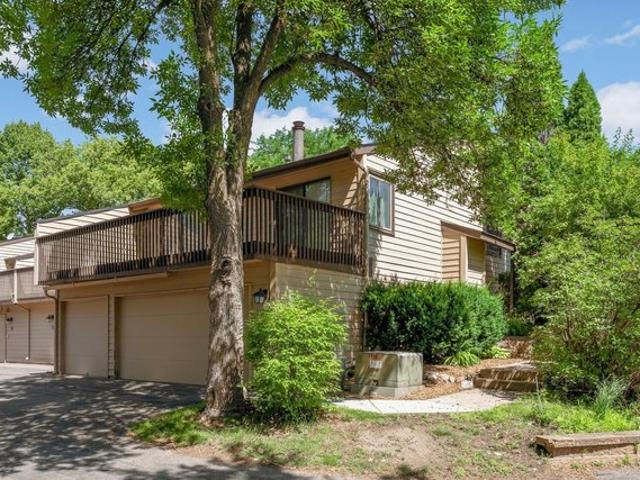 Townhouse for sale in Hennepin, Minnesota