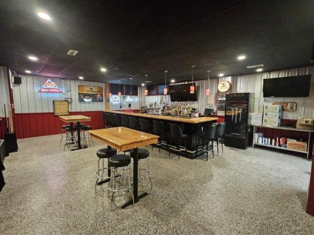 Commercial for sale in Arlington, Ohio