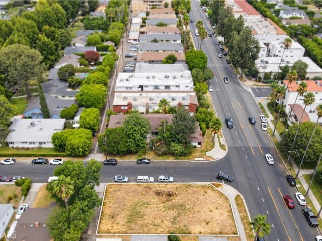 Land for sale in Sherman Oaks Neighborhood Council District, Los Angeles