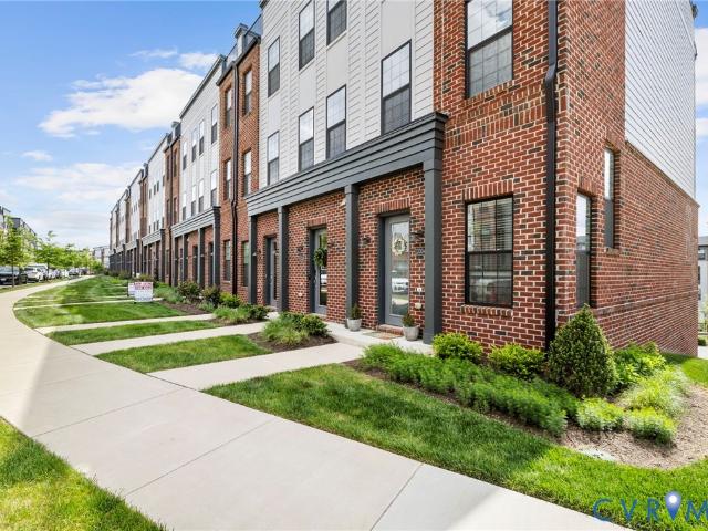 Condo for sale in Virginia