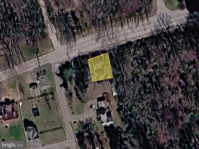 Land for sale in Lusby, Maryland