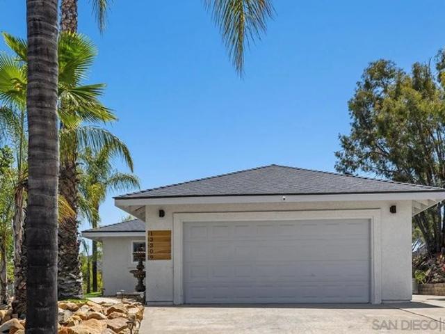House for sale in Lakeside, California